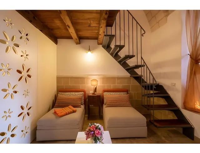 Suite Psema, scala a chiocciola – Le Dimore di Hanqorias, Muro Leccese